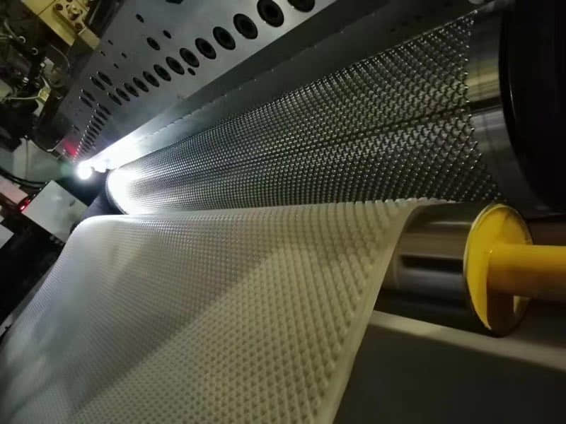 Jüngste Firmenblogs über Was ist eine Extrusionslinie für PP-Wabenplatten und wie funktioniert sie?
