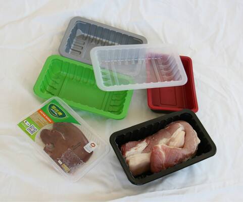 kaufen PP Blister Sheet Extrusion Line mit 80% recyceltem Material 4 Schichten Co-Extrusion und 800-1500 mm Breite für Thermoforming online manufacture