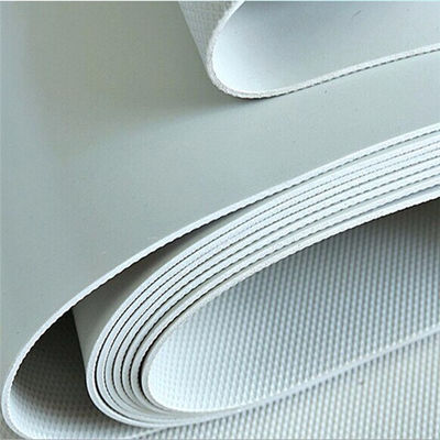 kaufen 1 - 3 mm Dicke PVC-Wasserdichtungsmembran-Produktionslinie Konische Zwillingschraub-Extruder online manufacture